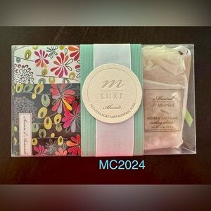 LUXE Mudlark Bath Set Almond x 3